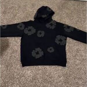 Denim tears with black flowers Medium •firesale 🔥 •same day shipping 🚀